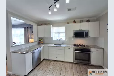 47 Kendall Drive, Sayreville, NJ 08859 - Photo 5