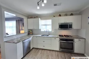 47 Kendall Dr, Sayreville, NJ 08859 - Photo 5