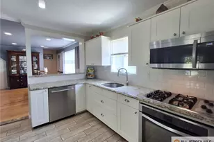 47 Kendall Dr, Sayreville, NJ 08859 - Photo 1