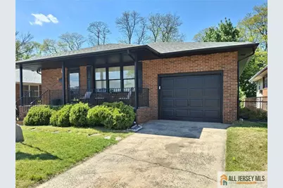 22 Macedulski Terrace, South Amboy, NJ 08879 - Photo 5