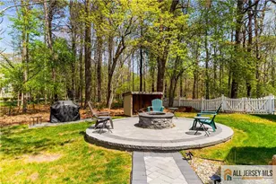 1 Pineview Ct, Monroe Township, NJ 08831 - Photo 33