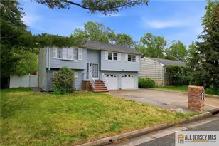 178 Jeff St, Edison, NJ 08837 - Photo 3