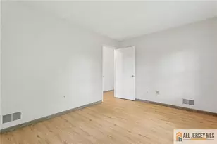 171 Wycoff Way, East Brunswick Township, NJ 08816 - Photo 21