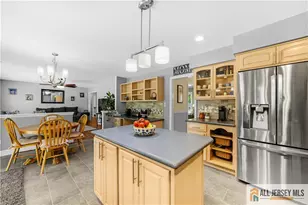 7 Michelle St, Monroe Township, NJ 08831 - Photo 9