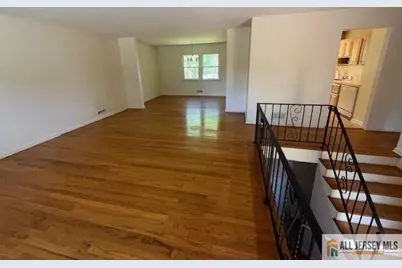 6 Greenbrae Court, East Brunswick Township, NJ 08816 - Photo 5