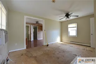 37 Railroad Ave, Helmetta, NJ 08828 - Photo 7