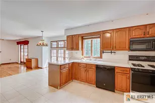 194 Plainfield Rd, Edison, NJ 08820 - Photo 13