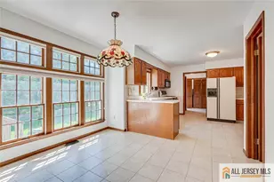 194 Plainfield Rd, Edison, NJ 08820 - Photo 9