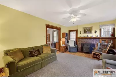 113 E Prospect Avenue, Woodbridge Township, NJ 07095 - Photo 7
