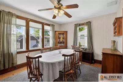 113 E Prospect Avenue, Woodbridge Township, NJ 07095 - Photo 9
