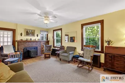 113 E Prospect Avenue, Woodbridge Township, NJ 07095 - Photo 21