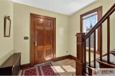 113 E Prospect Avenue, Woodbridge Township, NJ 07095 - Photo 5