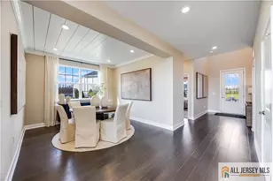 1 Galerie Ct, Monroe Township, NJ 08831 - Photo 3