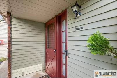 4 Hopkinson Court, East Brunswick Township, NJ 08816 - Photo 5