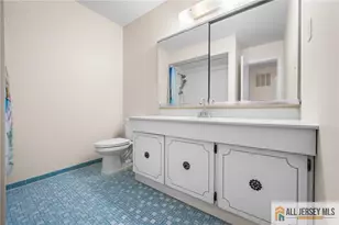 4 Hopkinson Ct, East Brunswick Township, NJ 08816 - Photo 31
