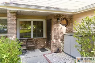 56 Jefferson Dr, Spotswood, NJ 08884 - Photo 3