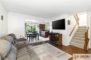 56 Jefferson Dr, Spotswood, NJ 08884 - Photo 7
