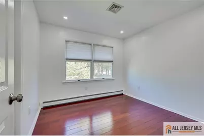 127 Warren Street, South Plainfield, NJ 07080 - Photo 31