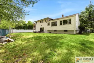 459 Wheeler Rd, North Brunswick Township, NJ 08902 - Photo 5