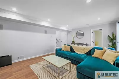 275 Alden Avenue, Edison, NJ 08820 - Photo 33