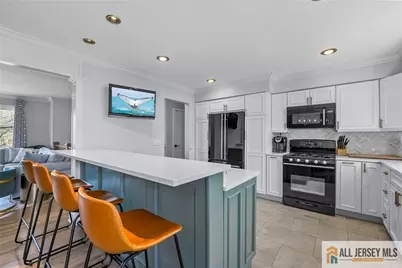 275 Alden Avenue, Edison, NJ 08820 - Photo 7