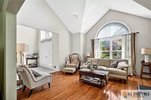 28 Glynn Ct, , NJ 08859 - Photo 9