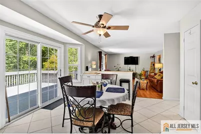 28 Glynn Court, , NJ 08859 - Photo 17