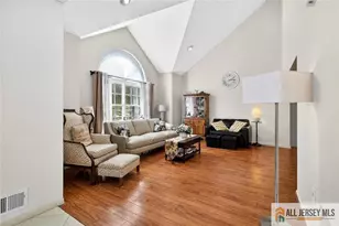28 Glynn Ct, , NJ 08859 - Photo 7