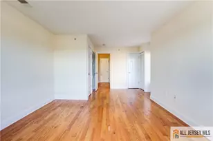 112 N Broadway St, South Amboy, NJ 08879 - Photo 13