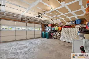 637 Madison Dr, Monroe Township, NJ 08831 - Photo 23