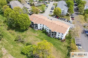 343 Lancaster Ct, Piscataway Township, NJ 08854 - Photo 19