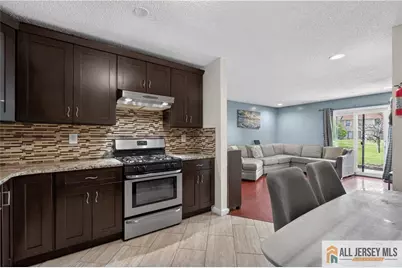 343 Lancaster Court #D, Piscataway Township, NJ 08854 - Photo 5