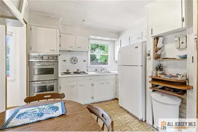 2 Moryan Road, Edison, NJ 08817 - Photo 25