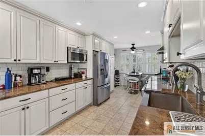 177 Midfield Road, Colonia, NJ 07067 - Photo 5