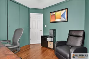 177 Midfield Rd, Colonia, NJ 07067 - Photo 11