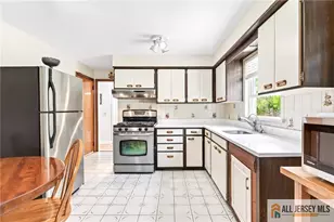 40 Grove St, Piscataway Township, NJ 08854 - Photo 13