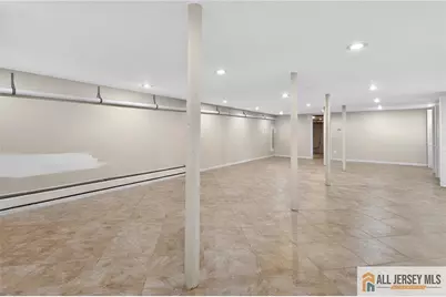 14 Taylor Drive, New Brunswick, NJ 08901 - Photo 27