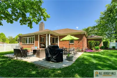 14 Taylor Drive, New Brunswick, NJ 08901 - Photo 31