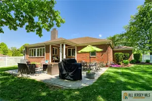 14 Taylor Dr, New Brunswick, NJ 08901 - Photo 31