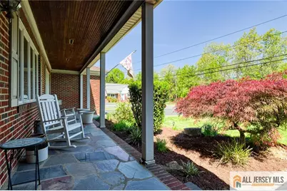 14 Taylor Drive, New Brunswick, NJ 08901 - Photo 3