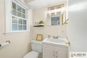 56 Ferris Rd, Edison, NJ 08817 - Photo 5