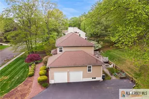12 Woodgate Dr, South Brunswick Township, NJ 08852 - Photo 5