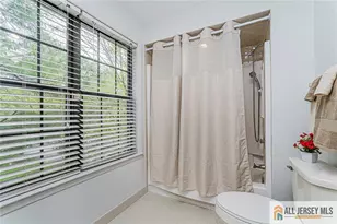 612 Chester Ct, Helmetta, NJ 08828 - Photo 19