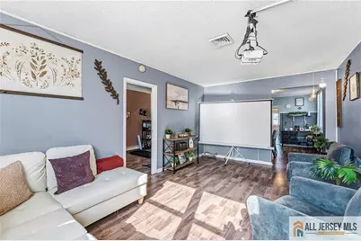 680 Amboy Avenue, Perth Amboy, NJ 08861 - Photo 7
