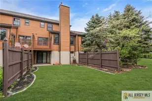 27 Manor Dr, Hillsborough Township, NJ 08844 - Photo 23