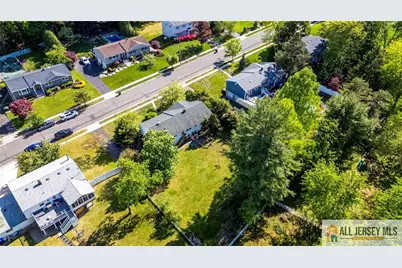 15 Kings Road, East Brunswick Township, NJ 08816 - Photo 39
