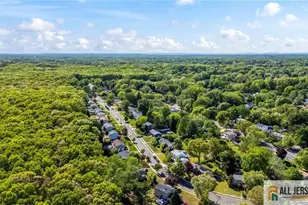 15 Kings Rd, East Brunswick Township, NJ 08816 - Photo 35