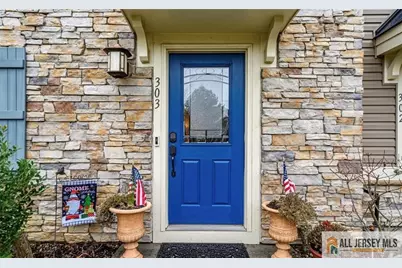 303 Bayside Court, South Amboy, NJ 08879 - Photo 3