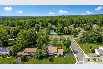 27 Woodmere Road, North Brunswick Township, NJ 08902 - Photo 27