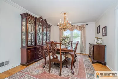 27 Woodmere Road, North Brunswick Township, NJ 08902 - Photo 7